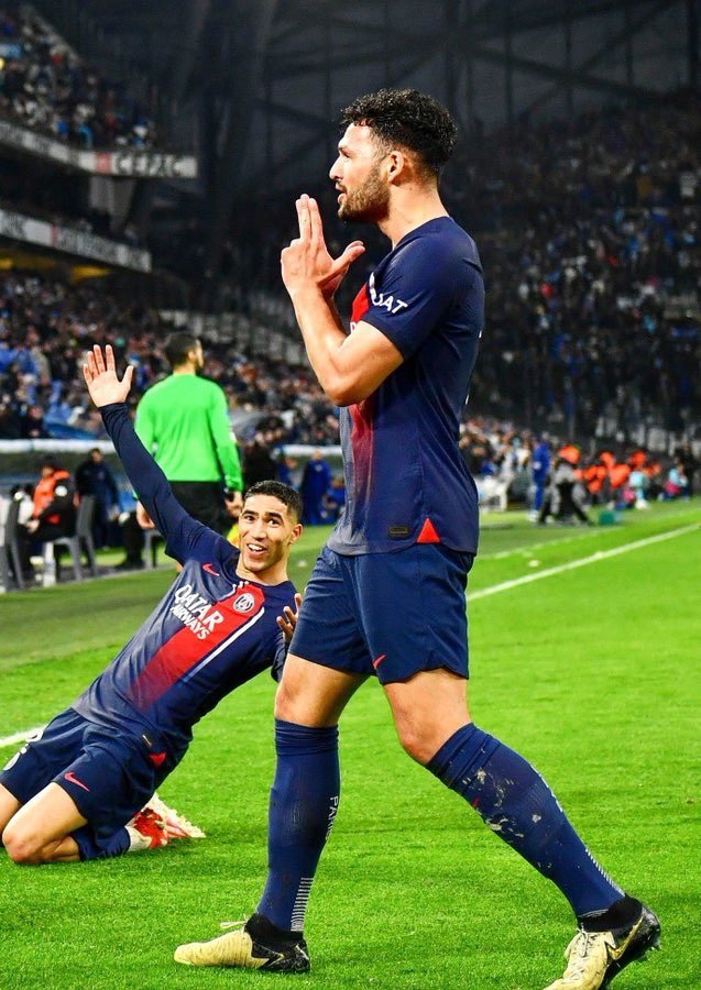 BernieCamille's tweet photo. Sublime photo désolé je ne sais pas de qui mais merci #OMPSG https://t.co/dMfMYClPjg