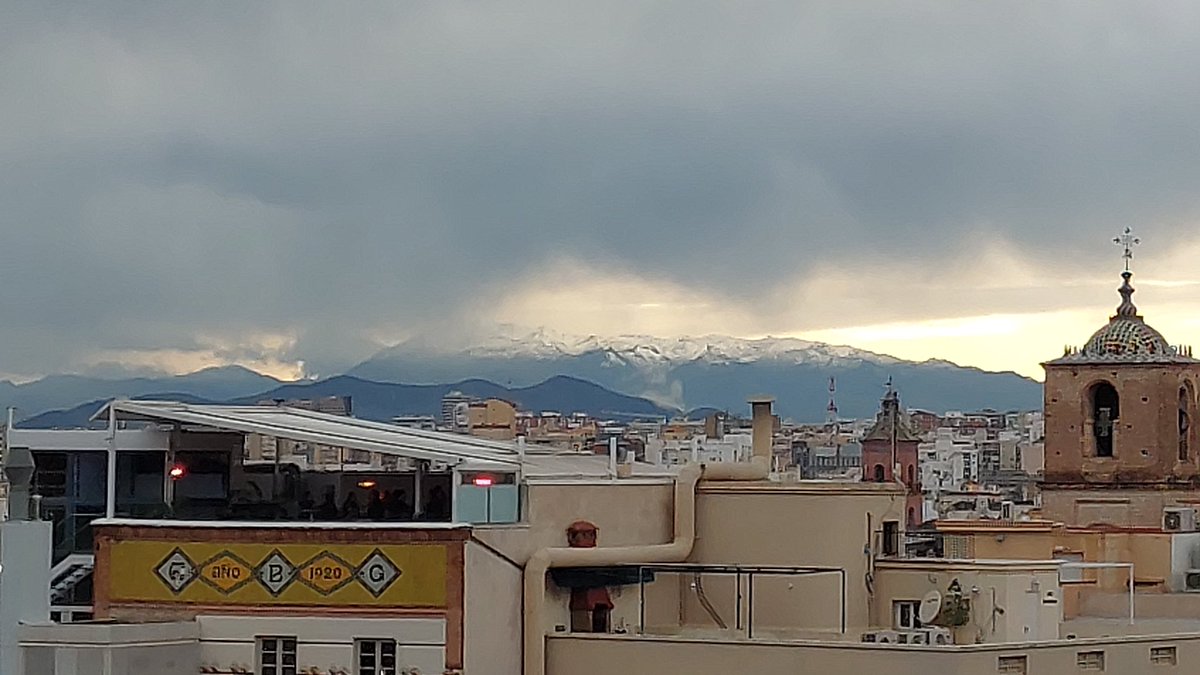 Y mas nieve #Malaga #DomingodeResurreccion #nieve #costadelsol