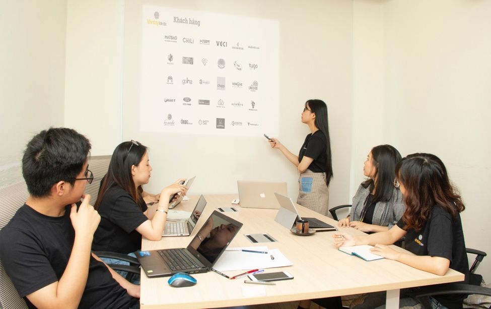 Atrixware's tweet image. Rely on our LMS plan called Axis LMS to take your corporate training to the next level. Our team of experts can help you achieve your business goals by devising a tailored LMS for your needs. #LMSplan #LMSsolutions buff.ly/3PHJCDY