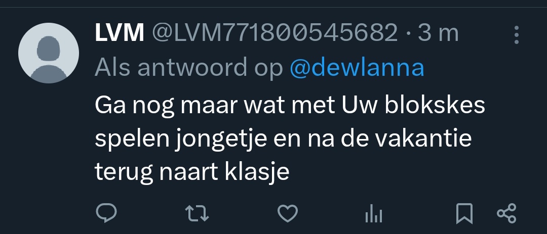 dewlanna's tweet image. Fiere Vlaamse Leeuw, maar met een klein pietje.
#funwithflags