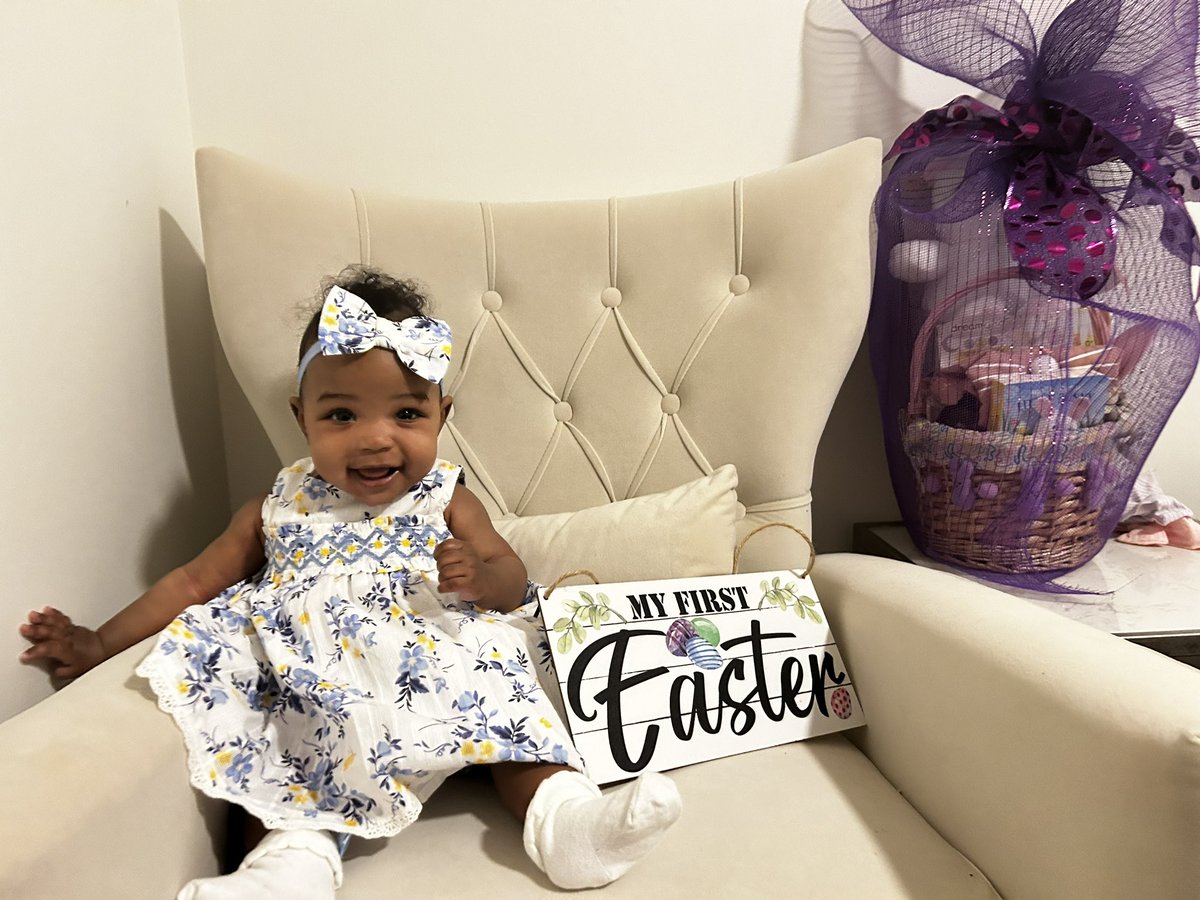 Noah_g_Thomas45's tweet image. My babygirl’s first Easter ❤️Daddy Loves you 🐇🐣⛪️🌸🌷