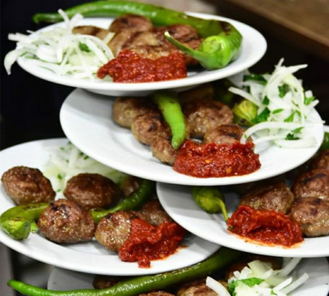 Köfte var yer misin? 😅🥰

<a href="/murat_kurum/">Murat KURUM</a>