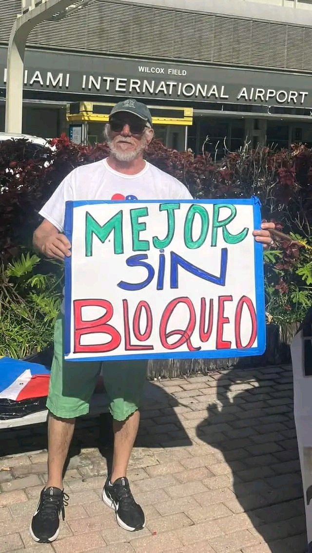 ¡Abajo el bloqueo a #Cuba! 

#MejorSinBloqueo ✊🏻🇨🇺
