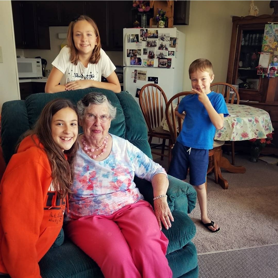 JoeNickerson80's tweet photo. My Grandma Grubbs (aka Grandma on the Farm, Grandma Regular, Grandma Boo) went home to be with Jesus early this Easter morning. She was the nicest person in the world. It seems fitting. She loved Easter, especially when we gathered together in her living room to sing hymns. https://t.co/HI5NMVM01z