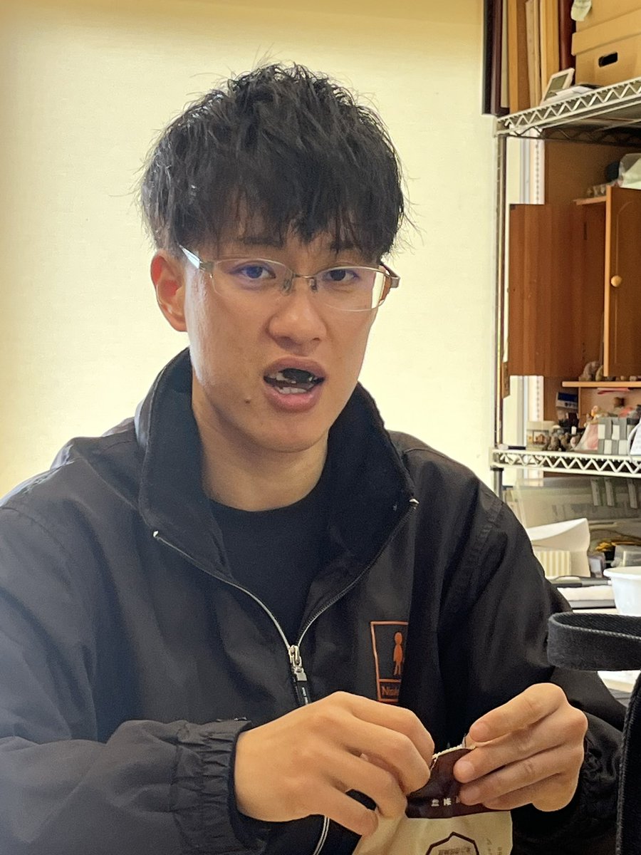 t0506s's tweet photo. もう限界です。
ネットというのはこんなにも難しいものだったでしょうか。

たった30分の動画を上げるのに
気づけばこの時間(2:30)

そこも踏まえてInstagram
ご覧下さい🙇 https://t.co/sxmoIh58dd