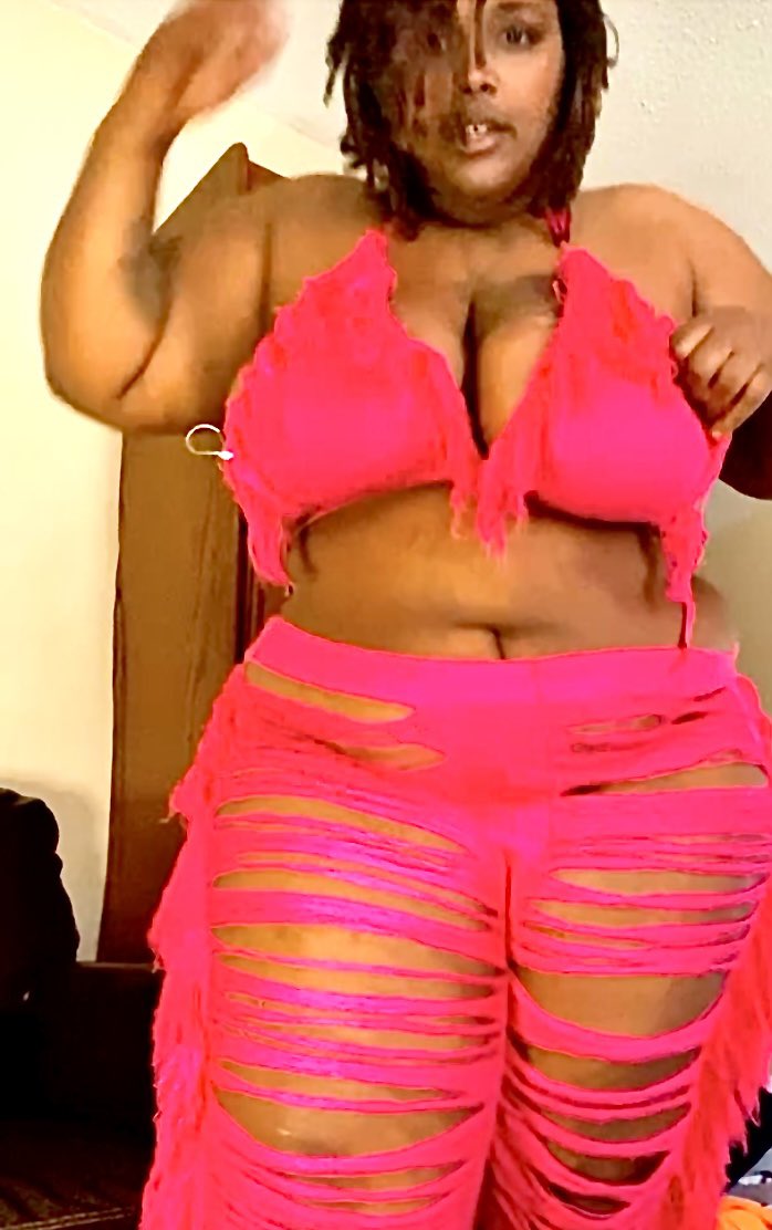 PLAYDOEEEEE's tweet image. 🌸💗