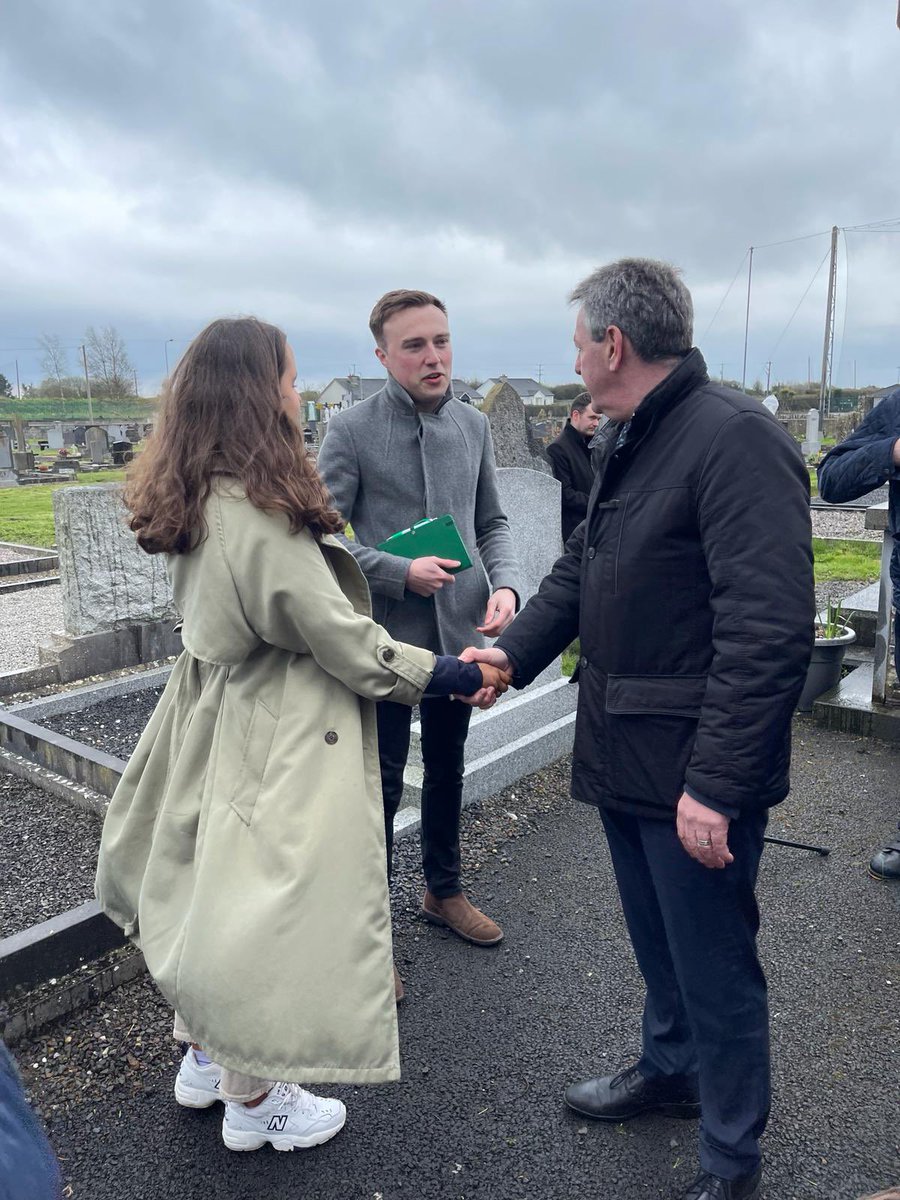 Final event today was the @TippOgraFF 1916 Commemoration in Templemore Honoured to deliver the oration on behalf of party members, activists and supporters. Thanks to the local organisation led by @jackiecahillff, councillors & candidates. Ar aghaidh leis an bPoblacht. 🇮🇪🇮🇪