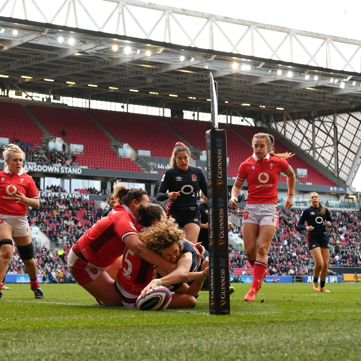 Clinical 👌 @elliekildunne: The 2024 @Womens6Nations' top try scorer #ENGvWAL | #GuinnessW6N