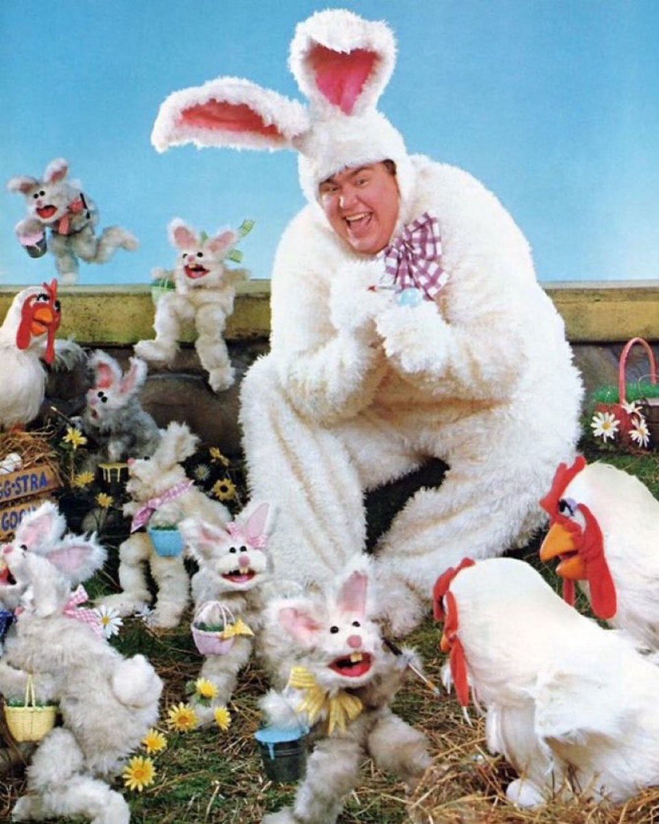 Super70sSports's tweet photo. Happy Easter, America. https://t.co/Vp5nJtxTXL