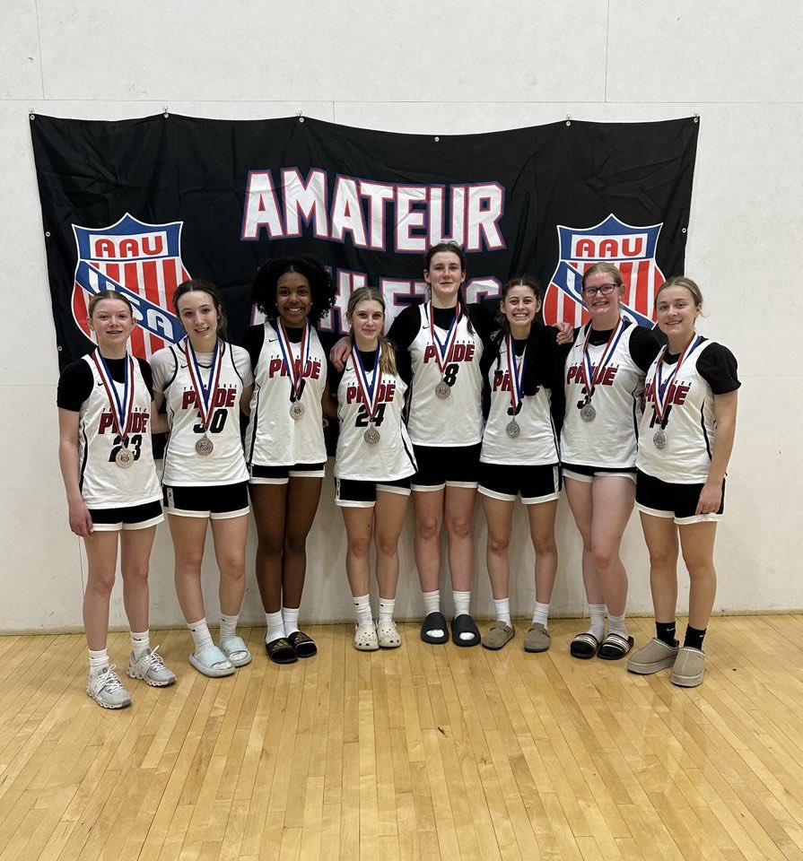 Proud of the growth and resilience by this group. As a coach one of the first things to find out, is do they have “Grit”. We found that this weekend. “Talent counts in my book—but effort counts twice.” ~Angela Duckworth @TNTeamPride @tnteampride2028 #AAUgirlsbb