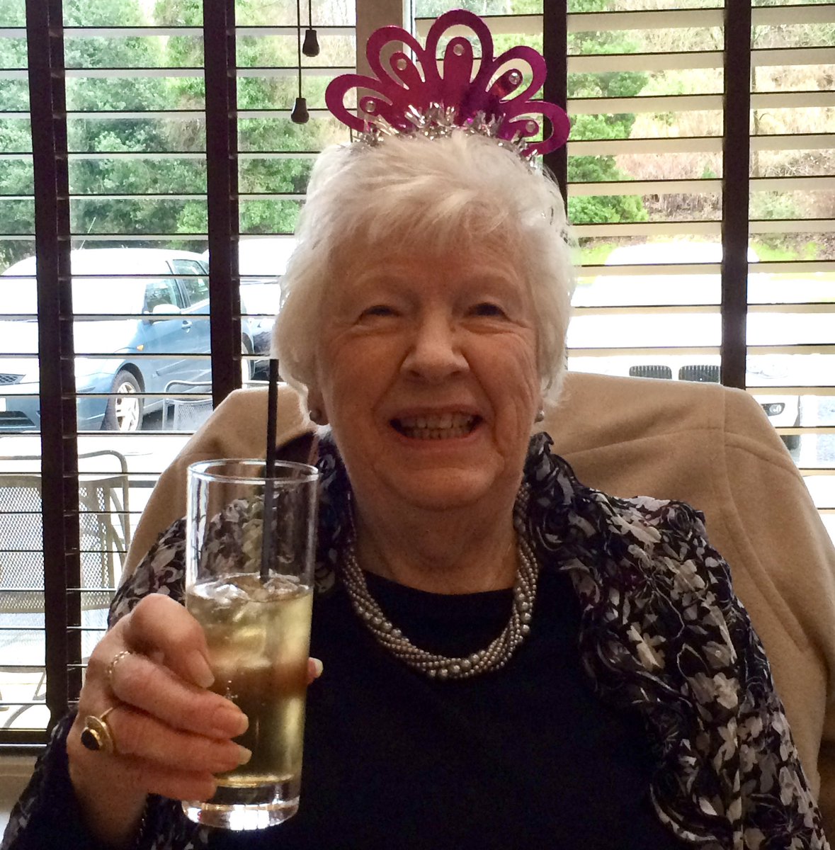 techmeerkat's tweet photo. We lost Mum on Wednesday, the closing of a chapter. https://t.co/6OBHRrPo69