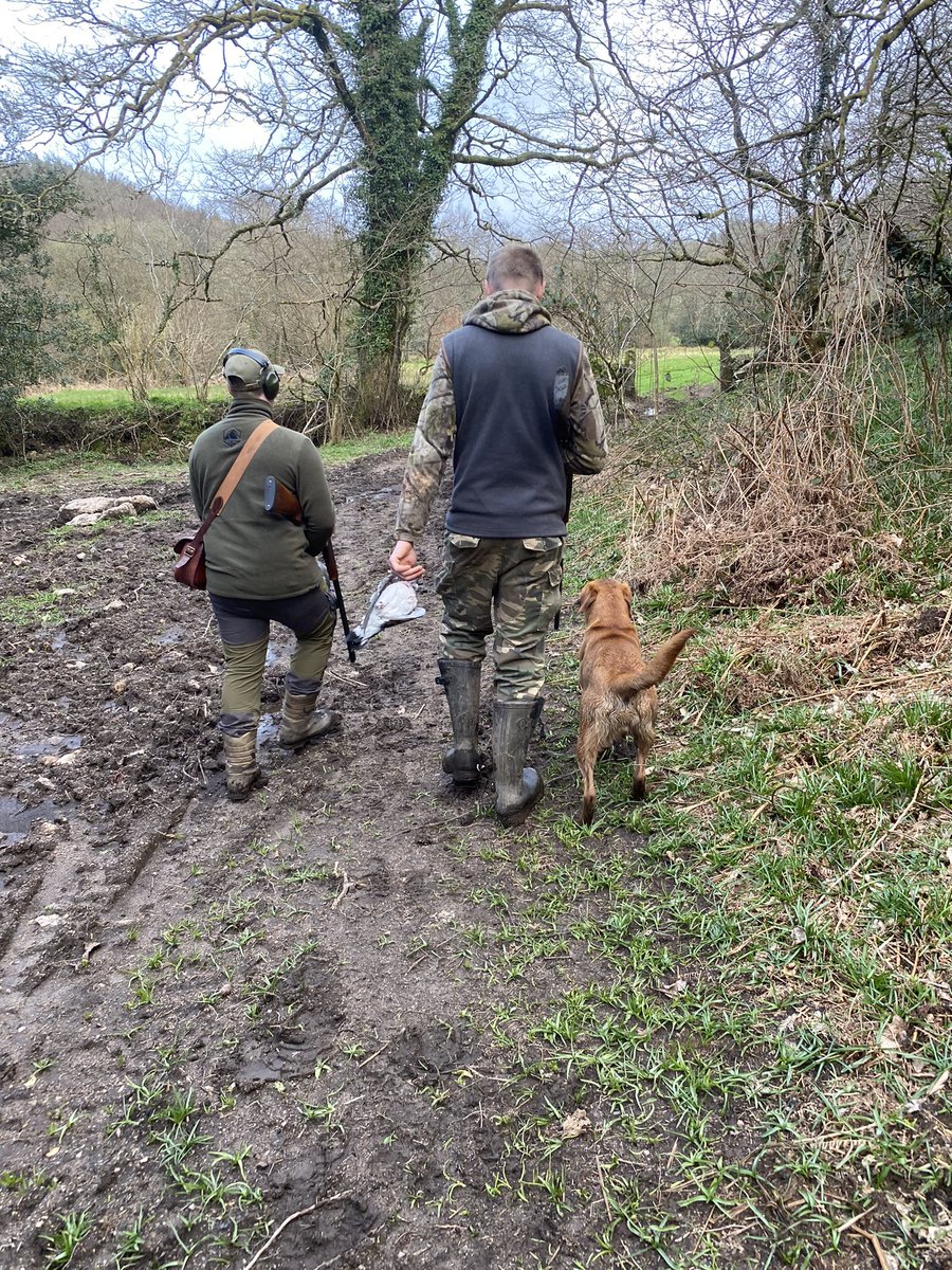 Landed home after an epic week down #Devon catching up with connections! Didn’t expect 2” of #snow but we take everything in our stride! Massive thank you to @colin_arthurs and Mrs A also @TomArthurs1 for the opportunity and hospitality. Getting a taste for #stalking again.