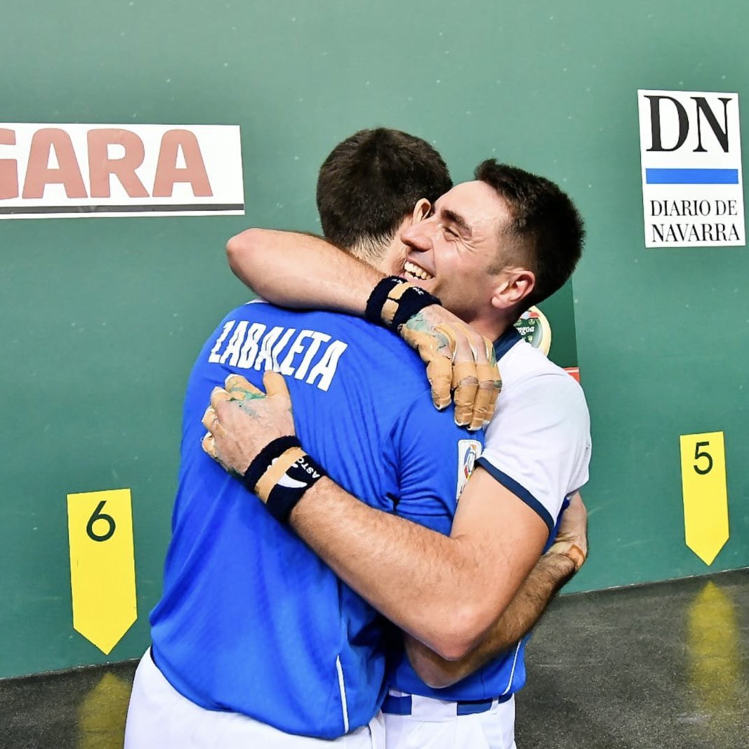 🏆 Queremos felicitar a los navarros Peio Etxeberria y Jose Javier Zabaleta por proclamarse vencedores del Campeonato de Parejas 2024. 

👏 ¡Enhorabuena, campeones! Zorionak!