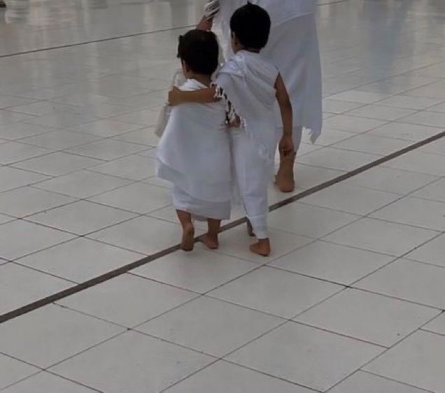 "اشْدُدْ بِهِ أَزْرِي"🤍