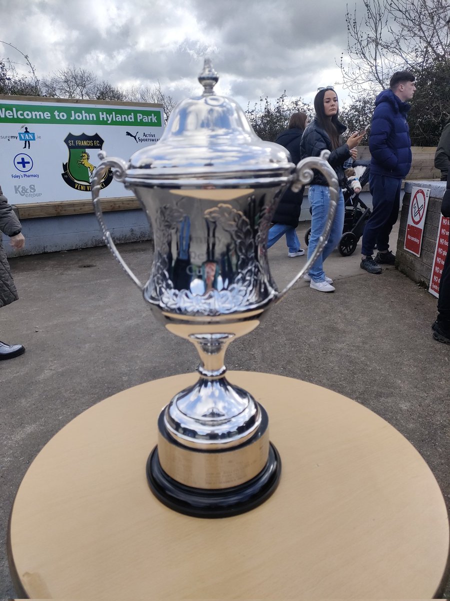 dublinbusfc's tweet photo. Bus 2-0 @stkevinsfc ft @LSLLeague Lummy O Reilly cup final. All at the Bus delighted to take possession of this prestigious trophy for 1 year anyway ! Presented to our (C) Dylan Moore today by the O'Reilly family on Lummy's 30th anniversary 🚍⚽☘️🐣 https://t.co/7zD8cRJ07o