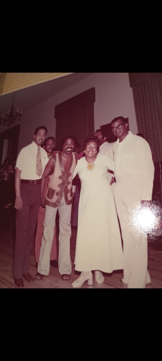 ChrisSt81394792's tweet photo. @BlackAlphaNetw1 James Brown &amp; my Grandmother Augusta Ga My Mom #FBASTYLE https://t.co/DzuYMcZOL3