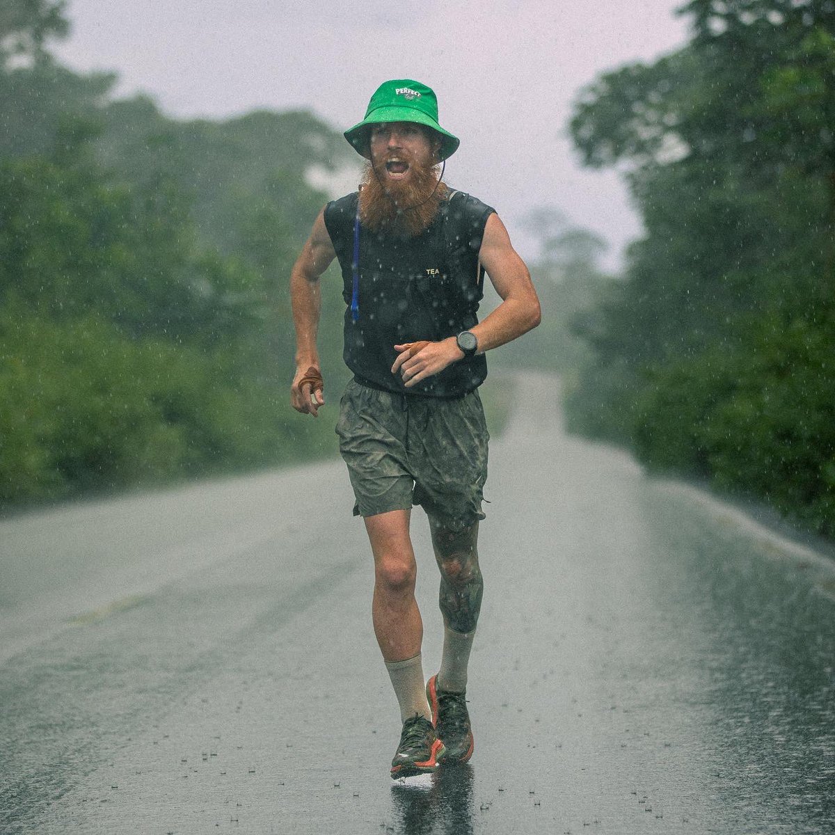 ChrisReevo's tweet image. This bloke should 110% be the SPOTY. 

If you know, you know. 

Genuinely heroic. 

Get it done son. 

@hardestgeezer 💛