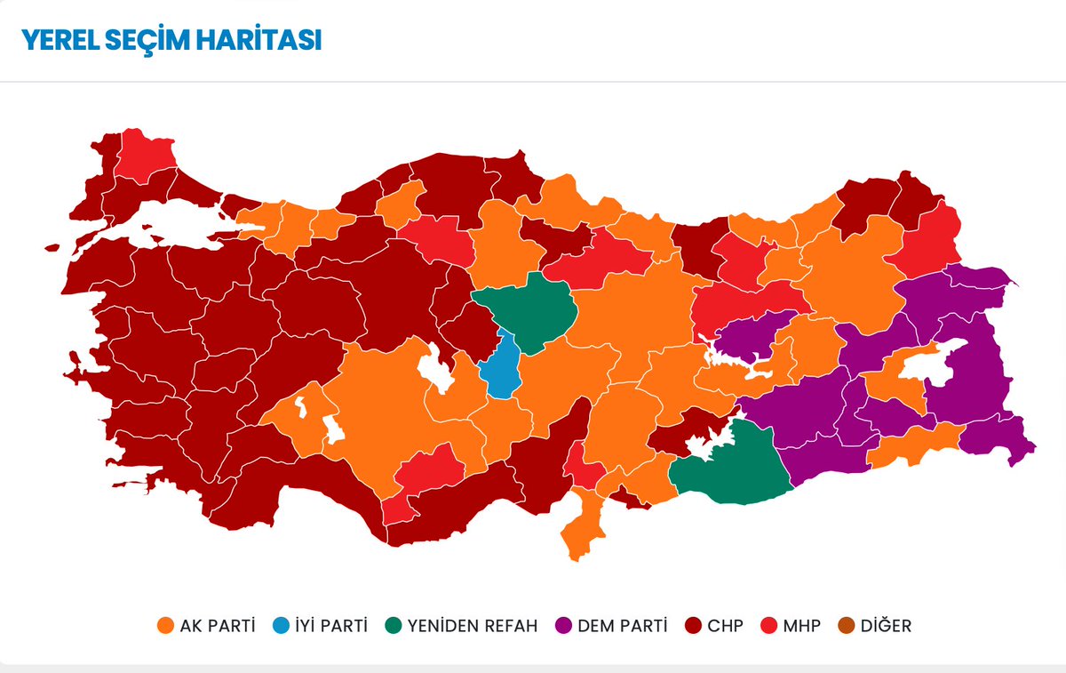 t24_com_tr's tweet photo. 🔴53 İLDE OYLARIN YARISINDAN FAZLASI SAYILDI

Türkiye genelinde CHP birinci, AKP ikinci parti 

Canlı seçim sonuçları için: https://t.co/V8PTcTVicR