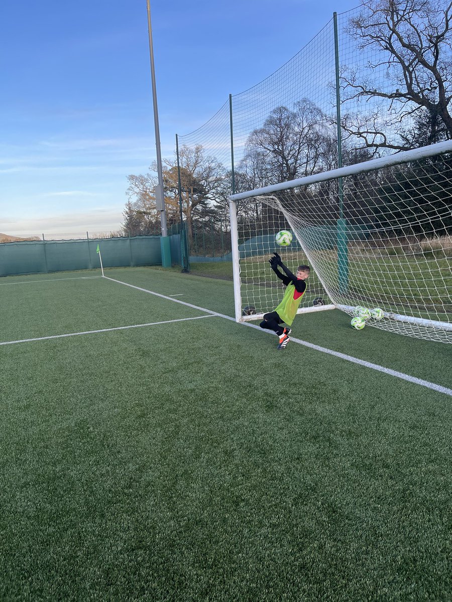 Redhill Academy PE tweet media