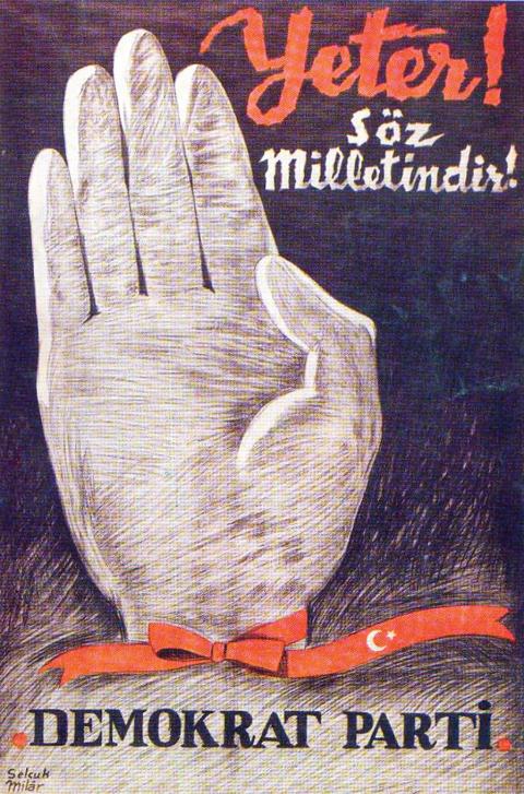 Propaganda_Turk's tweet photo. 1946

"Yeter! Söz Milletindir!"

"Selçuk Milar Tarafından Hazırlanmış Olan, 1946 Seçimlerinde Demokrat Parti'nin kullandığı Propaganda Posteri" https://t.co/qYlXkbmRl0