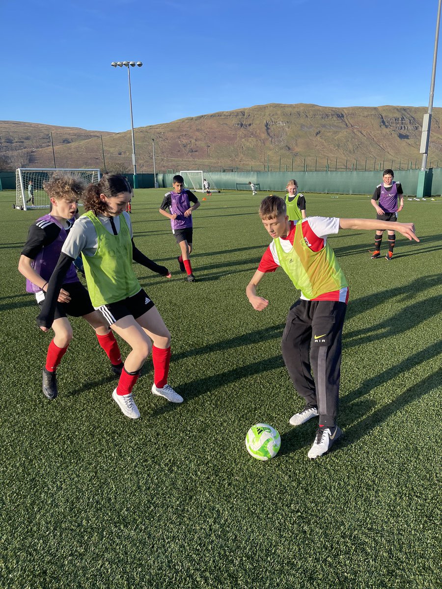 Redhill Academy PE tweet media