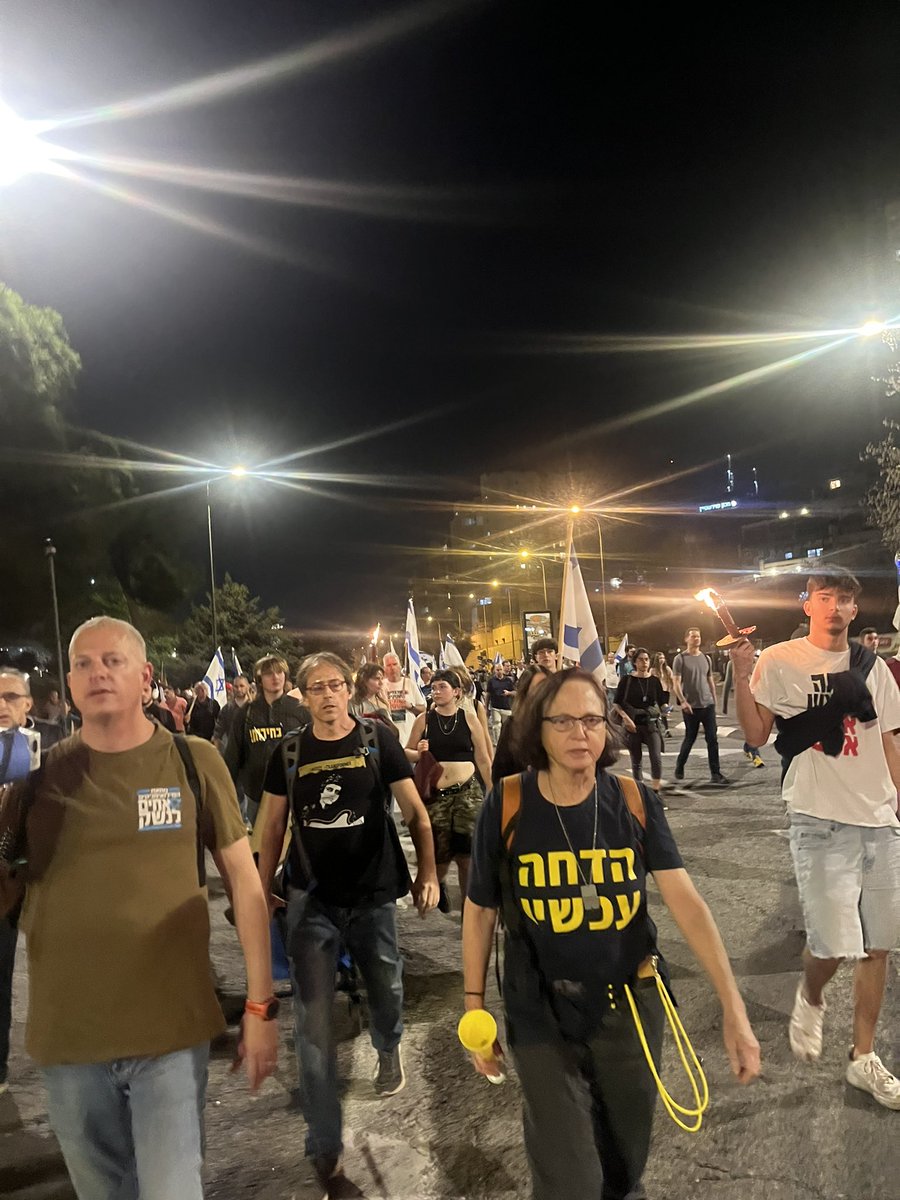 HadasGovrin's tweet photo. אנחנו לא נזוז מכאן, עד שנעיף את הרודן 💪 https://t.co/cYP50xW2NR
