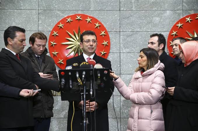 ermankaya27's tweet photo. Cumhurbaşkanlığı forsu  bir insana bu kadar mı yakışır? https://t.co/BZqNtt9baf