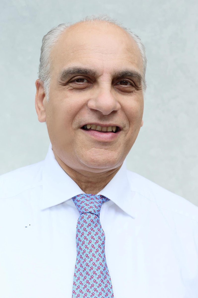 MicheleScala5's tweet photo. Ci ha appena lasciato Michele Schiavone,Segretario Generale del Consiglio Generale degli Italiani all’Estero -CGIE.Michele è partito in punta di piedi, come era solito fare. 
Il Comites di Losanna esprime sentite condoglianze a tutta la sua famiglia. 
Ciao Michele, ci mancherai! https://t.co/zTncqC7yJY