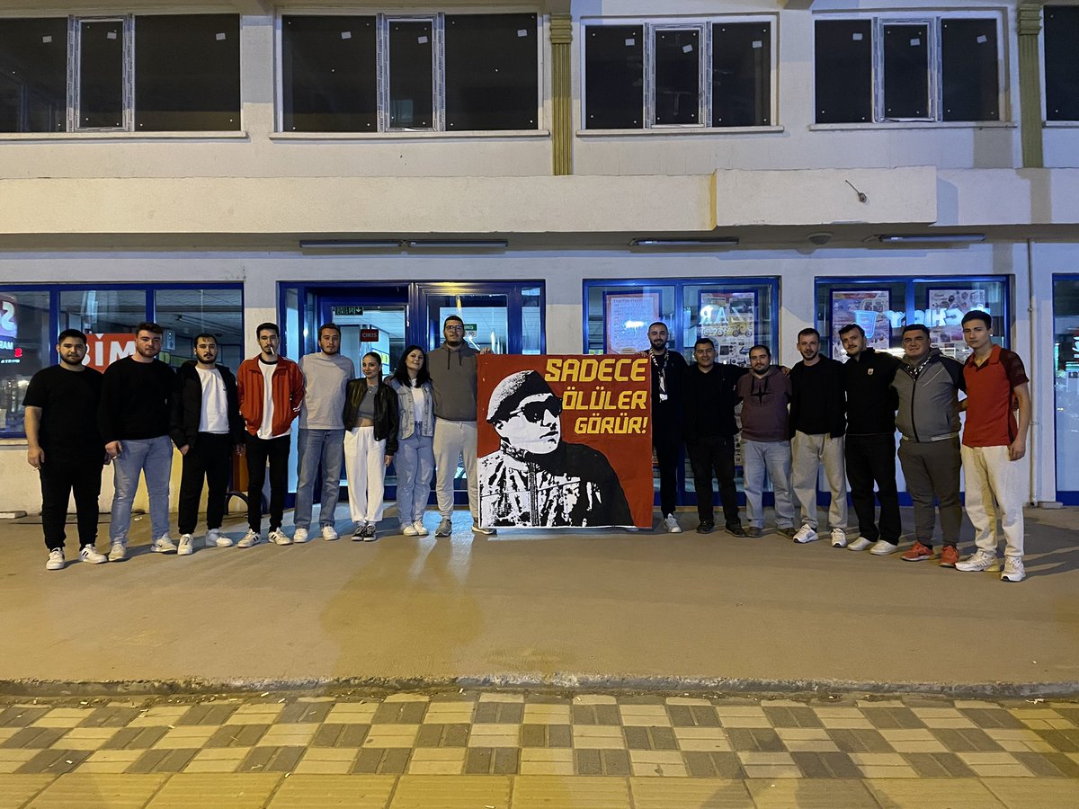 uAUNIAKU's tweet photo. Tayfamızın efsane başkanı İsmail İlarslan abimizin doğum gününü kutlar, sevdikleriyle ve bizlerle nice mutlu seneler dileriz. https://t.co/S9ql3fTQKa