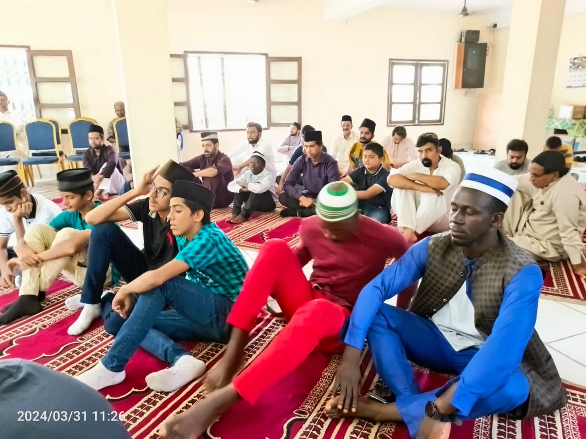 AMJ_Liberia's tweet photo. Jalsa Masih-e-Maud as Day at Baitul Mujeeb Mosque Monrovia | 2024
#ahmadiyya_liberia 
#ThePromisedMessiahDay https://t.co/GE7hEz6hPU