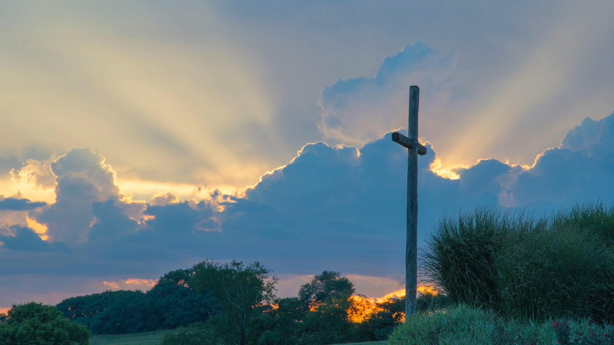 Today we celebrate the resurrection of Jesus Christ. We encourage you to remember the reason for the holiday while celebrating with loved ones. Happy Easter!

#Easter #EasterSunday #EasterWeekend #HappyEaster #MacombCounty #OaklandCounty #MettleOps