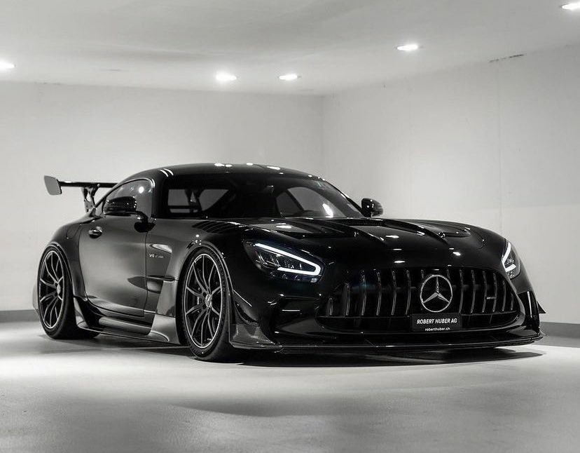 LUX Cars tweet media