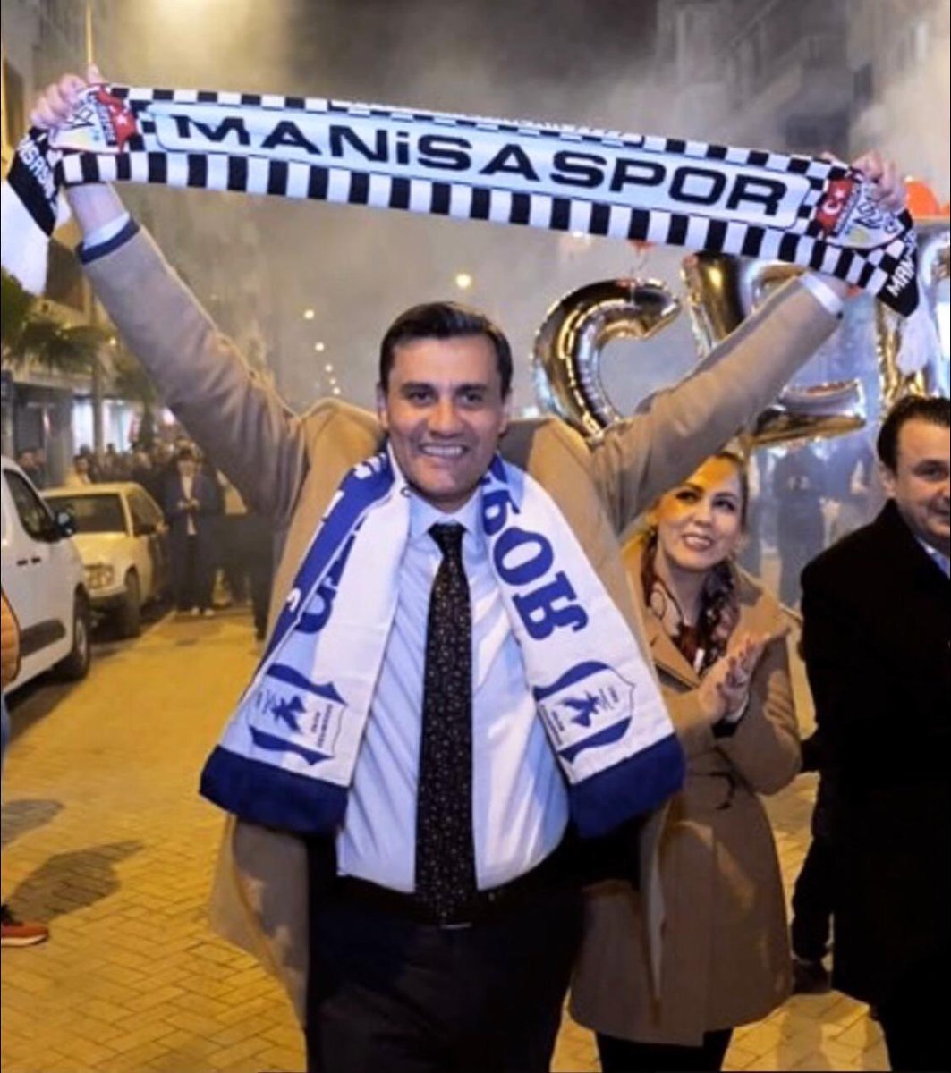 mrkaya45's tweet photo. Manisa’nın tek rengi MANİSASPOR’dur!!!! https://t.co/mpCcYywRkz