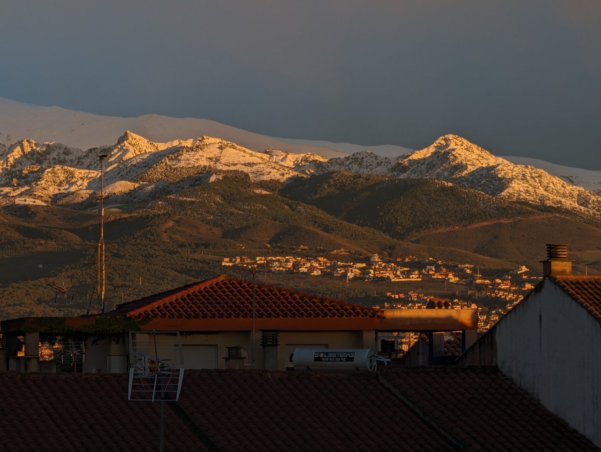 Qué bonito atardece en Granada