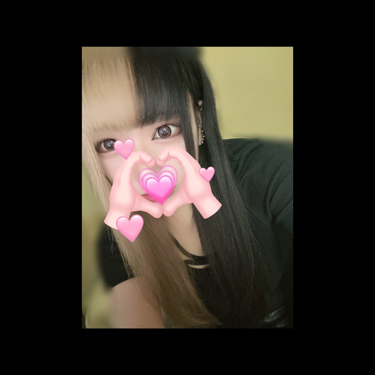 f_yupa's tweet photo. ちょい前までツートン！ひきこもり！！！！
みたいな人間だったのに
スーツ着て仕事してる俺偉すぎない？？？？？？？ https://t.co/Z4KzMoFU4j