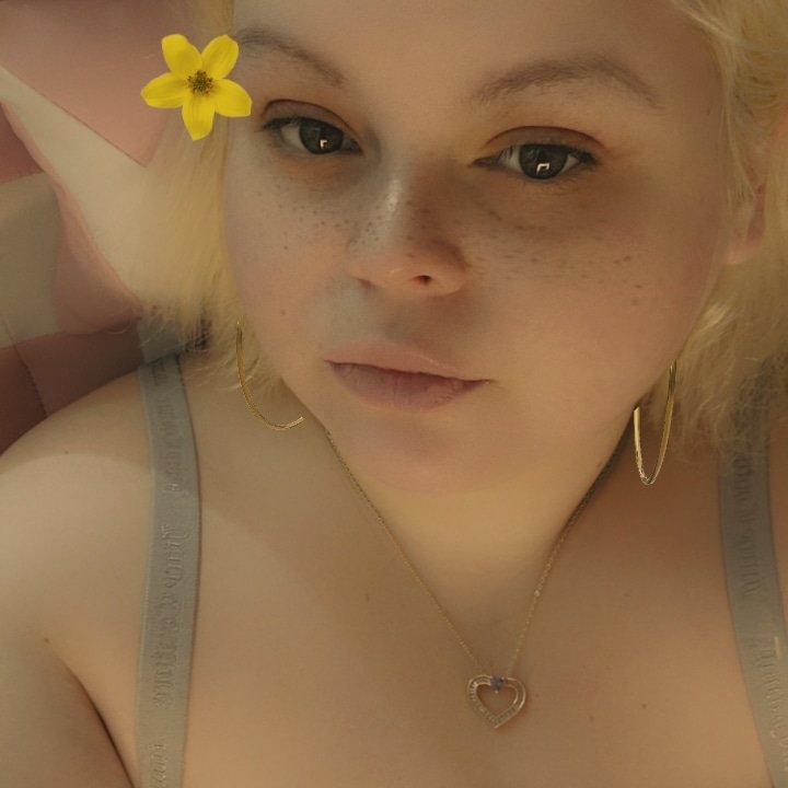 Ballbusting91's tweet image. Happy Easter to everyone!!! Hope you guys have a great day 💗