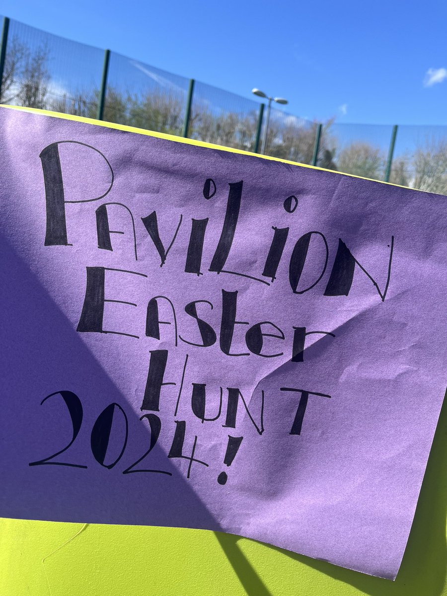 AnnaS033's tweet photo. What a glorious day for the Easter bunny to leave lots of treats in @pavilion_ward garden! 🐣 ☀️🌟 https://t.co/VvL9MzXHSL