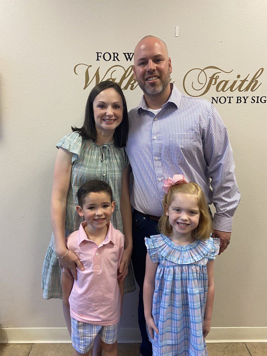 Austin Hall tweet media