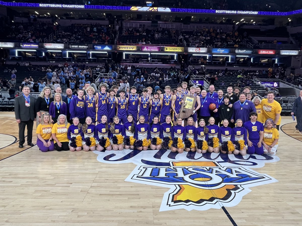 Game Takes: State Finals @ Indianapolis. Scottsburg 67 South Bend St. Joe's 57 courtsideindiana.com/games/game-tak…