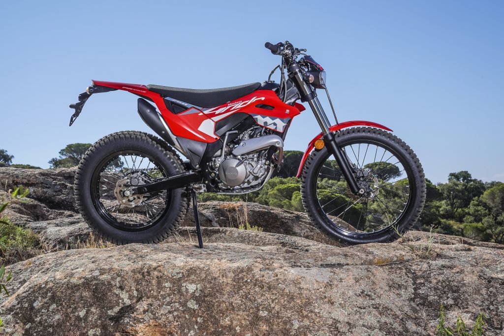The ever popular #Montesa #4Ride is now available from stock in our clearance SALE at only £5199! Can you afford to miss out on this amazing opportunity that will never be repeated? Call FREE on 📞 0800 975 2669 any time during the Easter break