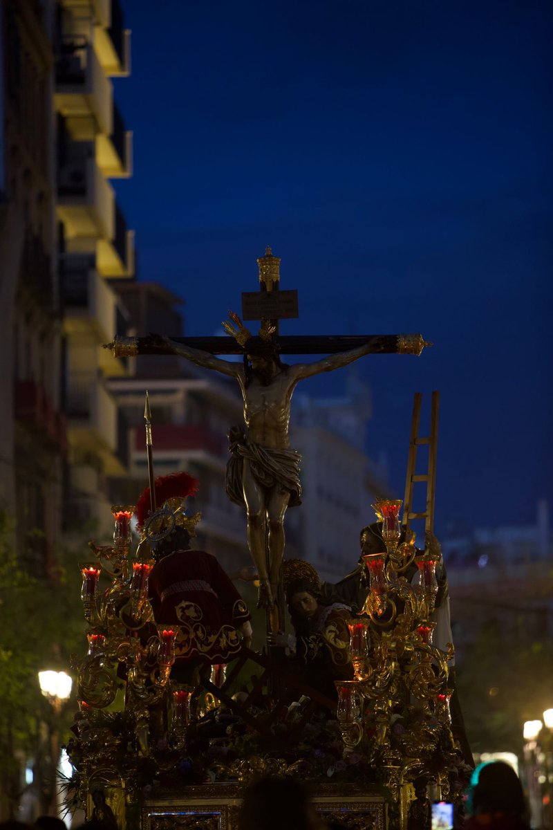 Abandonamos la campana a los sones de: 🎼 Imperivm 🎼 Triunfo de la Fe 🎼 En tus manos Macarenas #SonesMacarenos | #BuenFin24