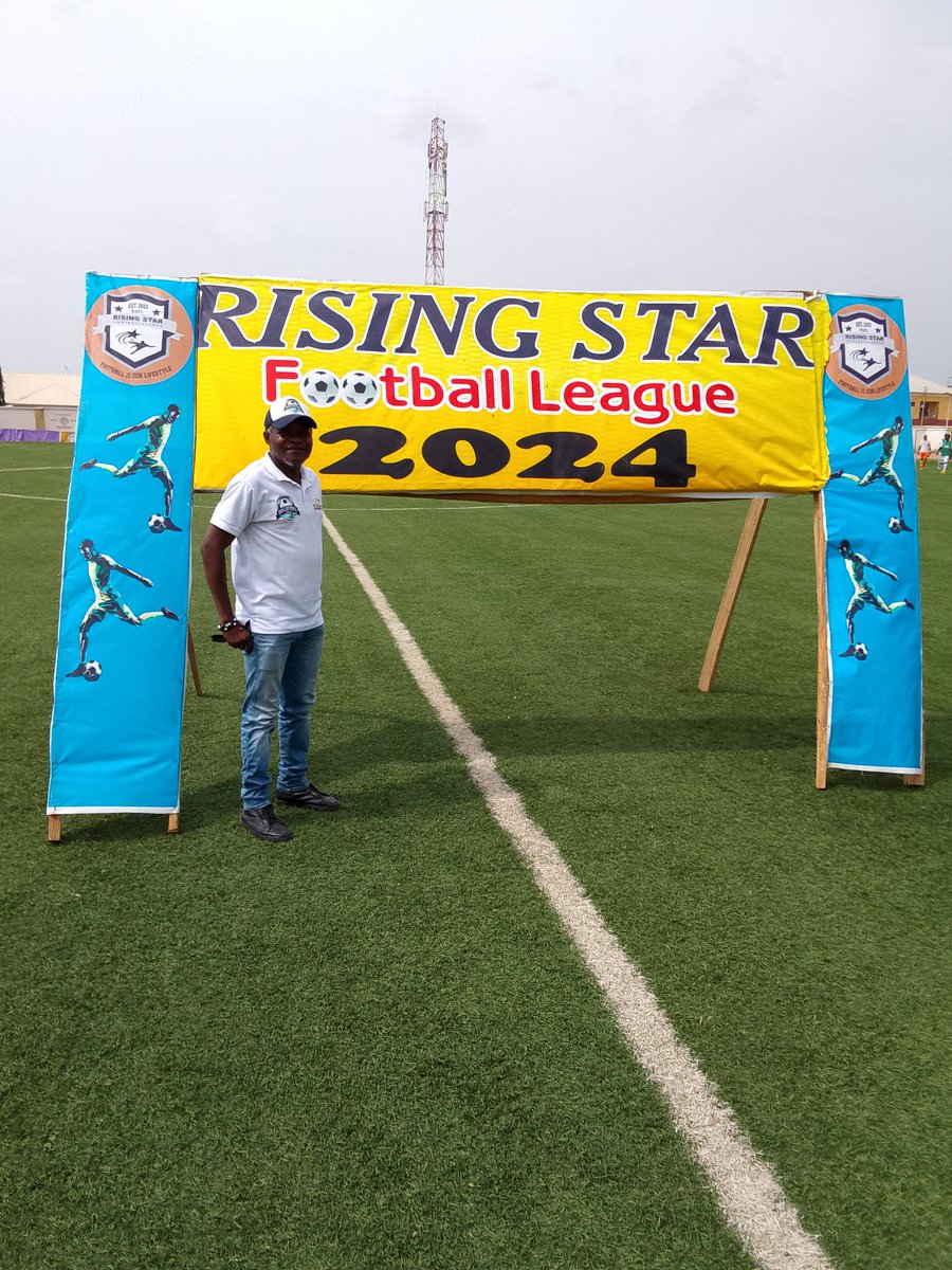 TDooga29078's tweet photo. Earlier in the day yours sincerely @tsdoogatughjr was Live at the BWARI STADIUM ABUJA with one of A•F•I•A STAKEHOLDER Yinamga Angbianhemba for the ongoing RISING STAR FOOTBALL LEAGUE #RSFL match between YES FC 1
vs FC INT'L 3
PHOTO CREDIT
J.A. Yinamga
@LobiStars @TDooga29078 https://t.co/k2jM78HEMs