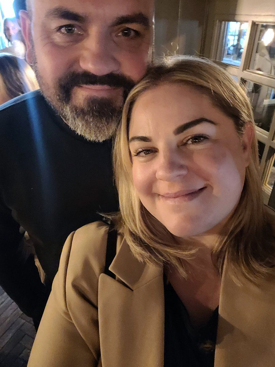 wareham_x's tweet photo. Had the most beautiful couple of days with this one in Richmond ❤️ back home to see our boy tomorrow, can't wait to see him x https://t.co/xvtcDBwuAj