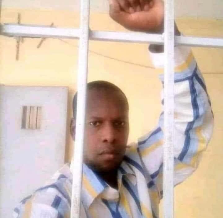 01diall0's tweet photo. Cela fait 12 ans que notre  frère est emprisonné en Mauritanie.@GoitaAssimi @ChoguelKMaiga @AbdoulayeDiop8 @Tonton_Mahamet @LyAissata223 @DadaYoan70244 @agenceyara @RamatouDe @NAMOUUUU_LAND @astanajoly @MaliMaeci @soksygims @dj69186 @AdamaSi84374726 @Souleym25304454 https://t.co/35bmwPBGEu