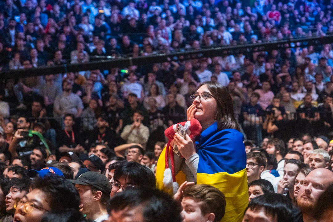 The Pressure on <a href="/natusvincere/">NAVI</a> in the second half is enormous.