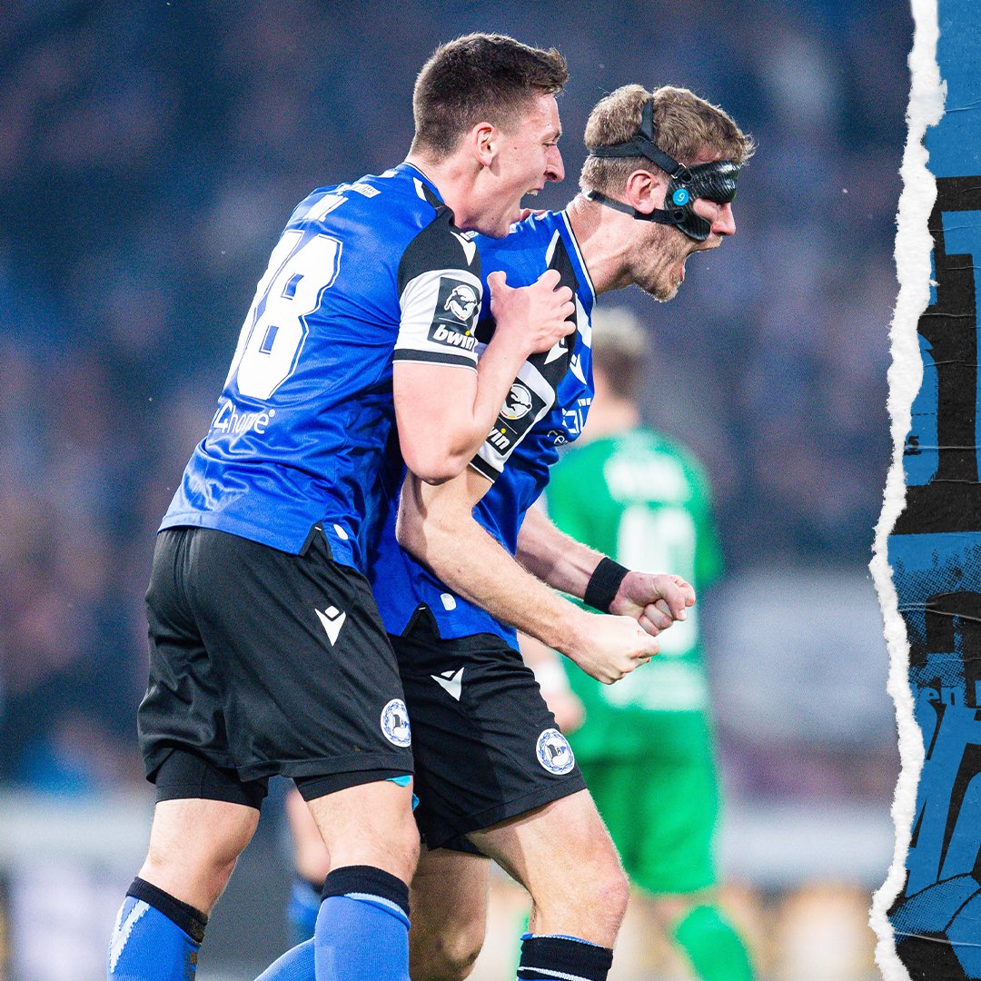 arminia's tweet photo. JAAAAAA! Heimsieg! 🤩🤩
#DSCMSV | 2:0 https://t.co/B6R7smO1rm
