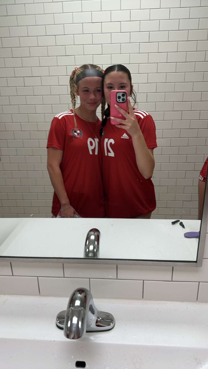 Katie Mitchell 2027 FRWD/ Utility tweet media