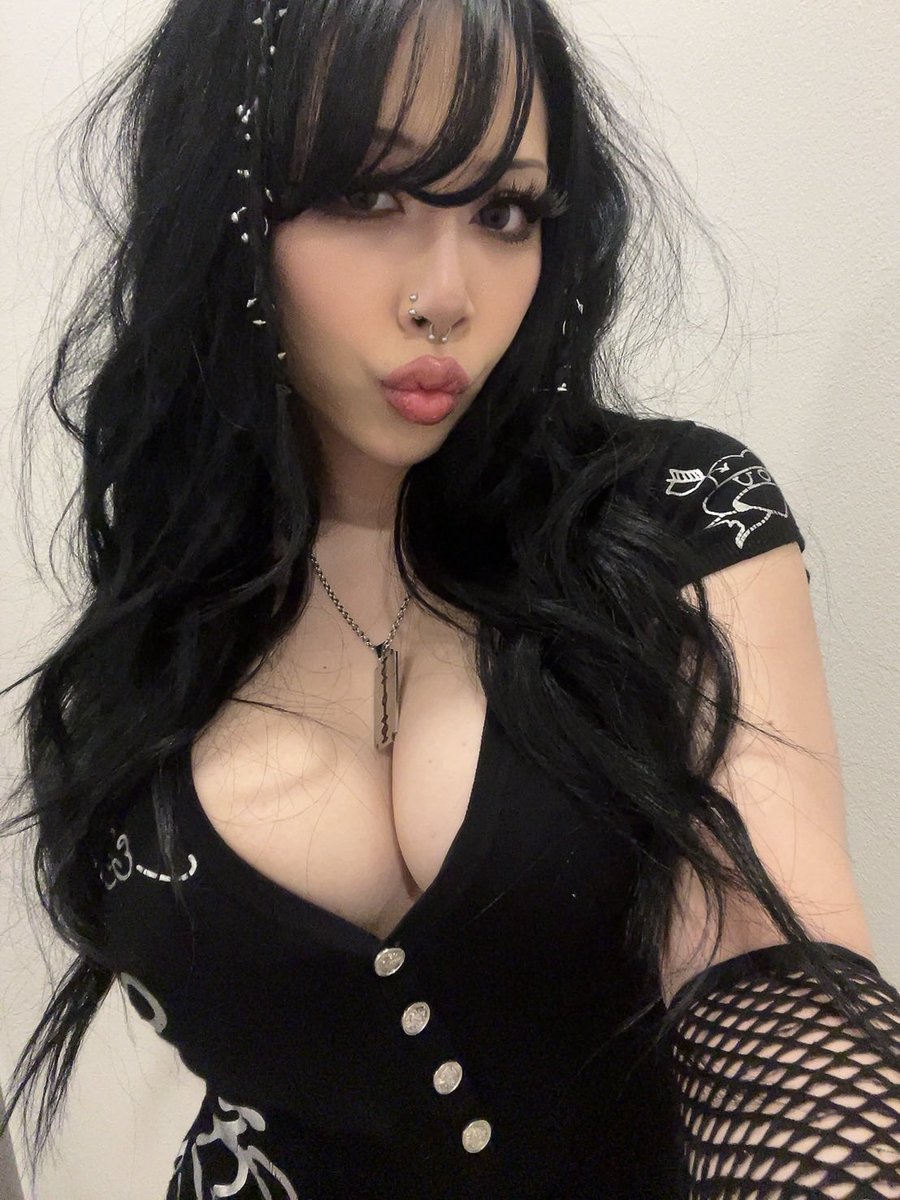 venusiangirl's tweet photo. https://t.co/P3rftnJ25g