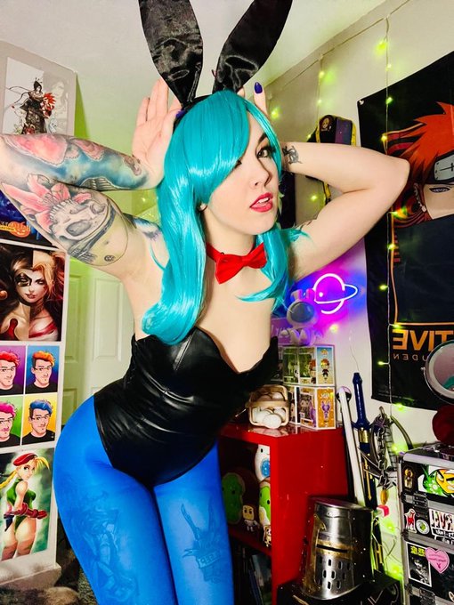 happy bunny (Bulma) day! 🥕 https://t.co/PakMIYRF2U