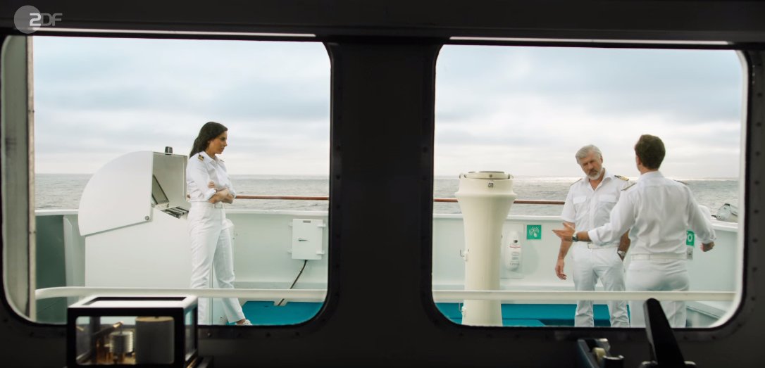 Traumschiff's tweet image. Justus Parger, Peter Grimm und Bob Delgado - wir übernehmen jeden Fall.
#Ermittlungen  #Traumschiff